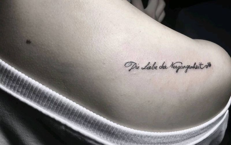 小清新纹身图片_肩部腿部纹身图案