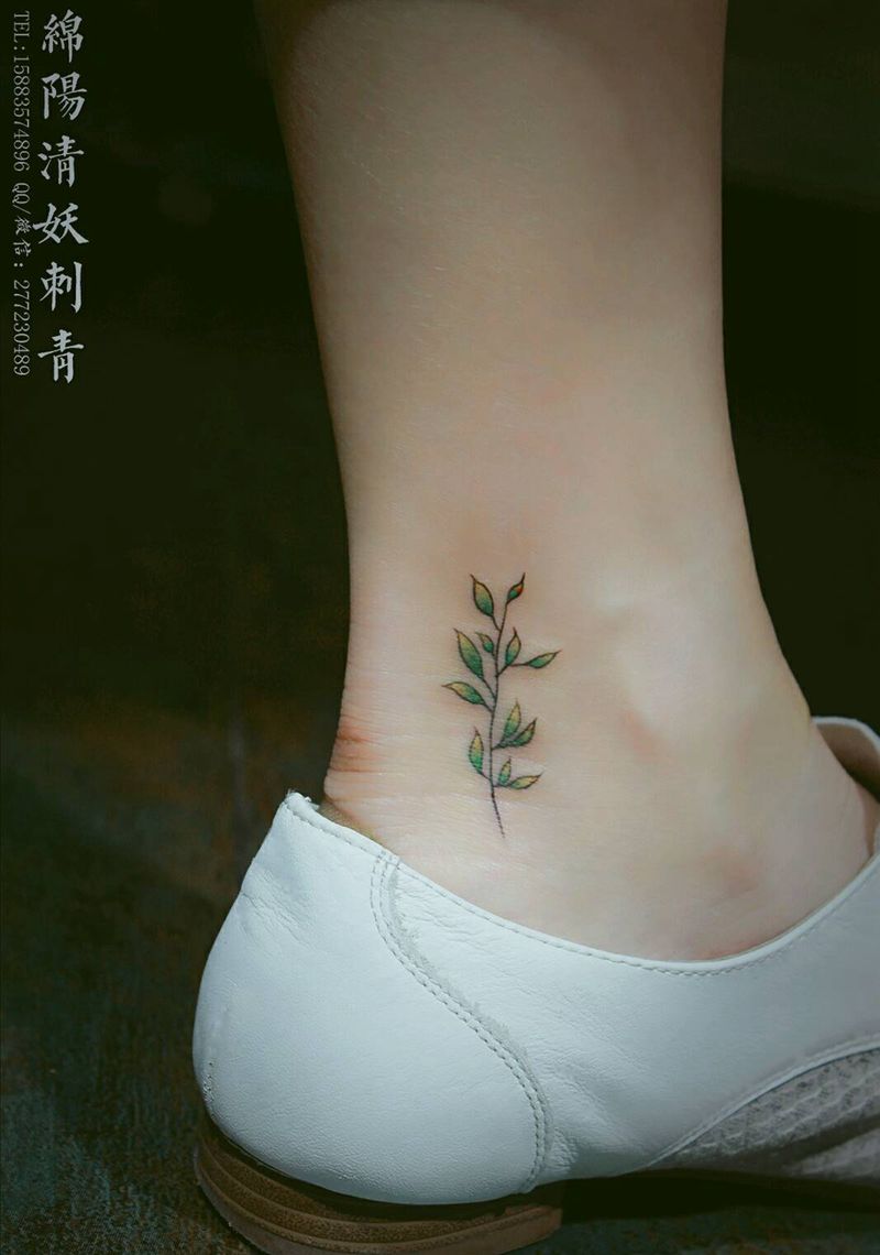 美女纹的树叶颜色是随机调的