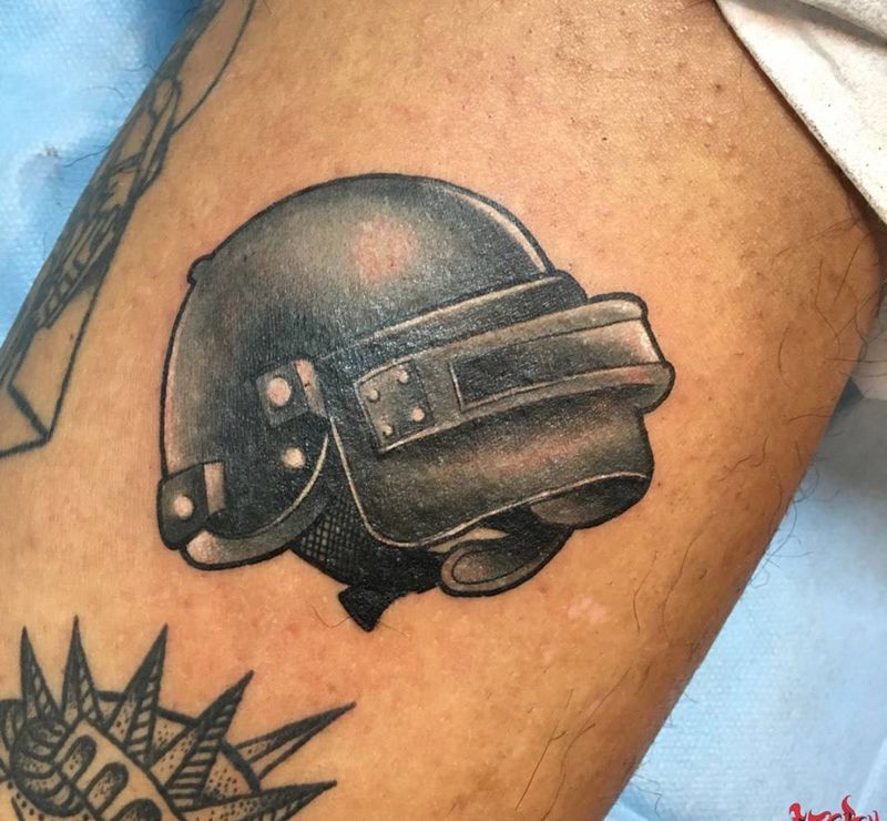 三级头盔b纹身图片