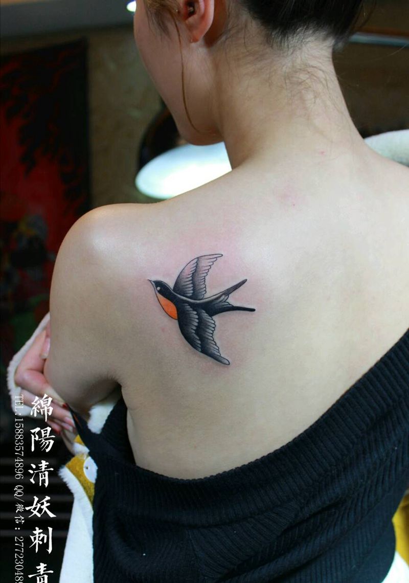 燕子纹身图片