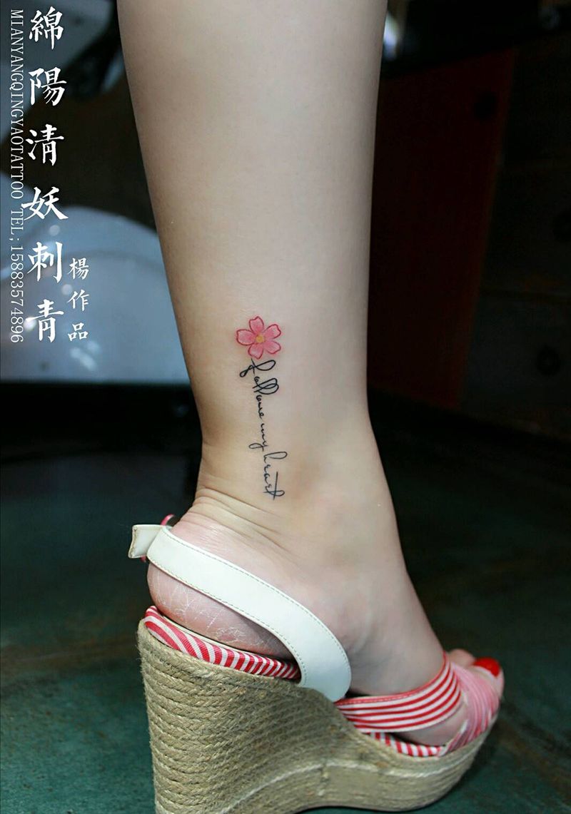 脚踝字母小清新纹身，很适合这个纹身图片_胸部手臂手部脚部欧美习俗肖像国画宗教纹身图案