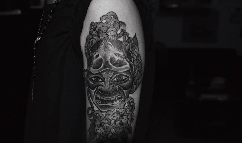 大臂鬼般若纹身图片