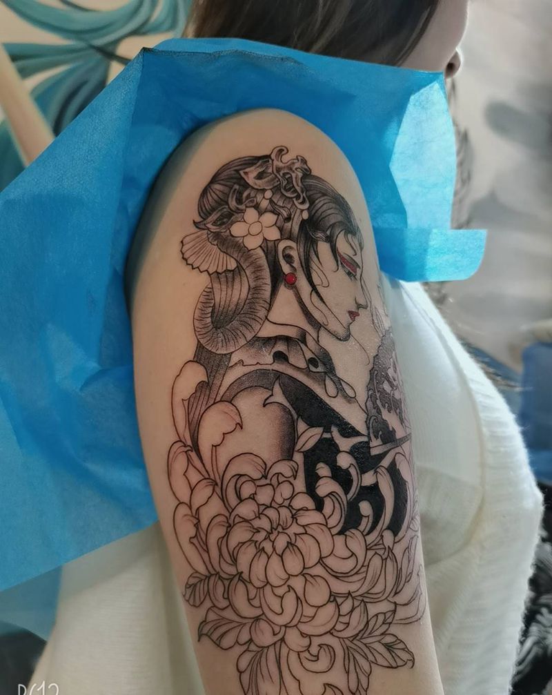 素描艺妓纹身图片_手臂新传统纹身图案