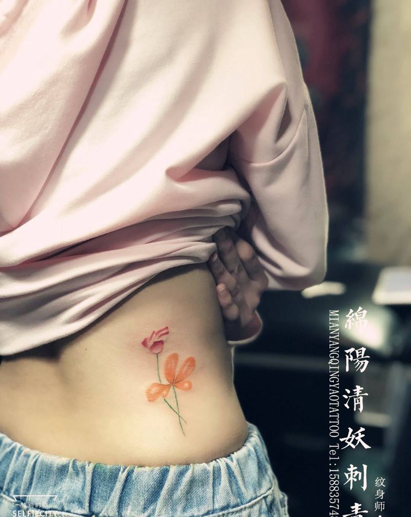 腰部花 小清新纹身 高作品纹身图片