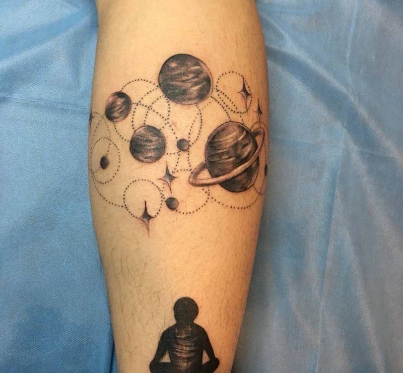 星空观望纹身图片