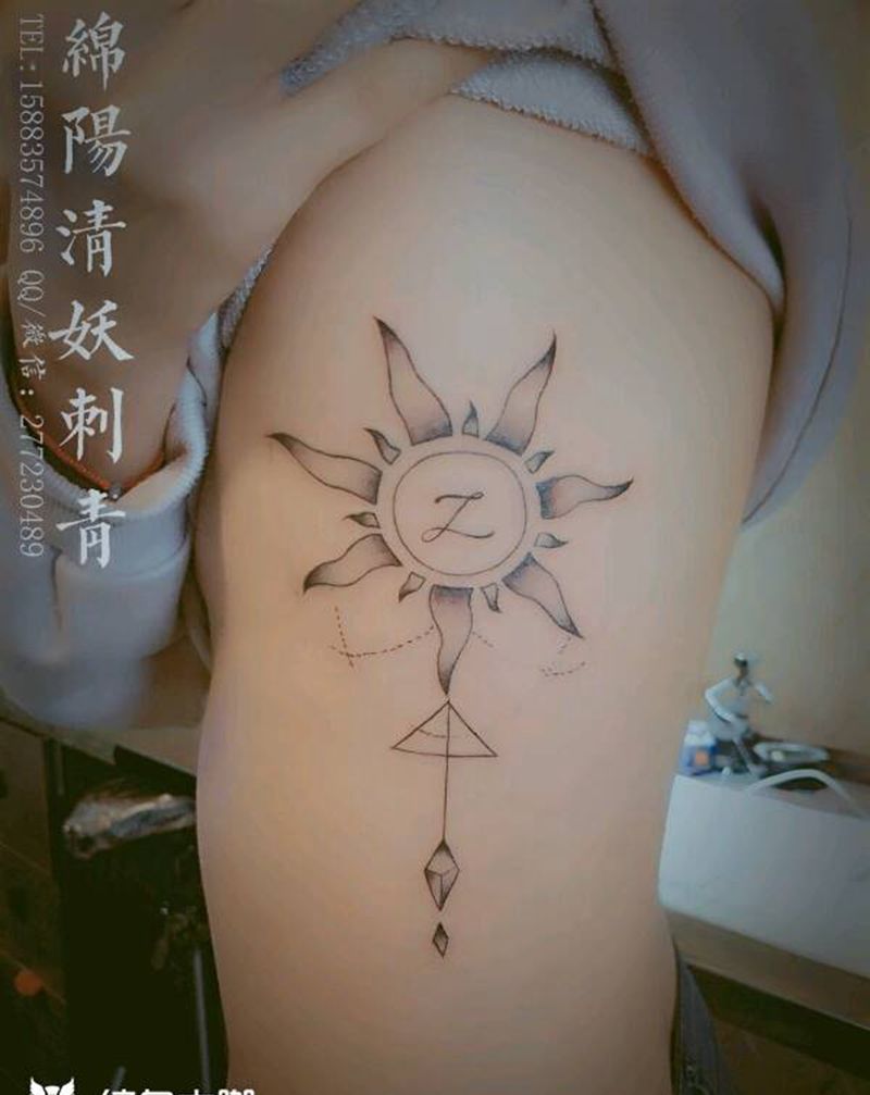 客人要求设计的我也不知道什么意纹身图片_颈部腹部腿部脚部习俗贴纸宗教情侣纹身图案