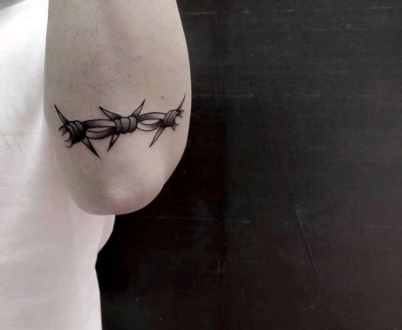 小刺青纹身图片_手臂纹身图案