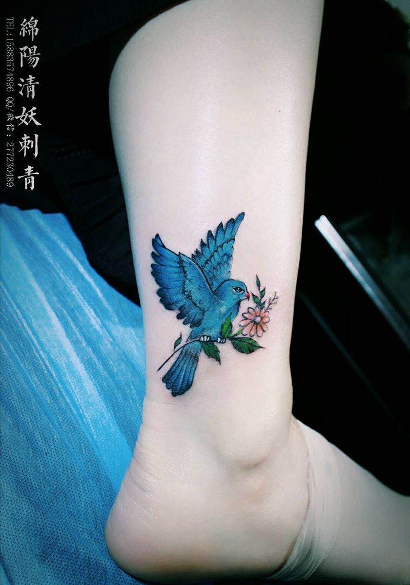 小鸟纹身加小花遮盖纹身图片_颈部肩部腹部手臂手部传统清新国画贴纸鬼神纹身图案