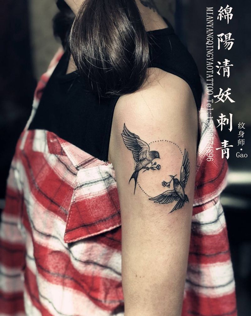 手臂燕子纹身 高作品纹身图片