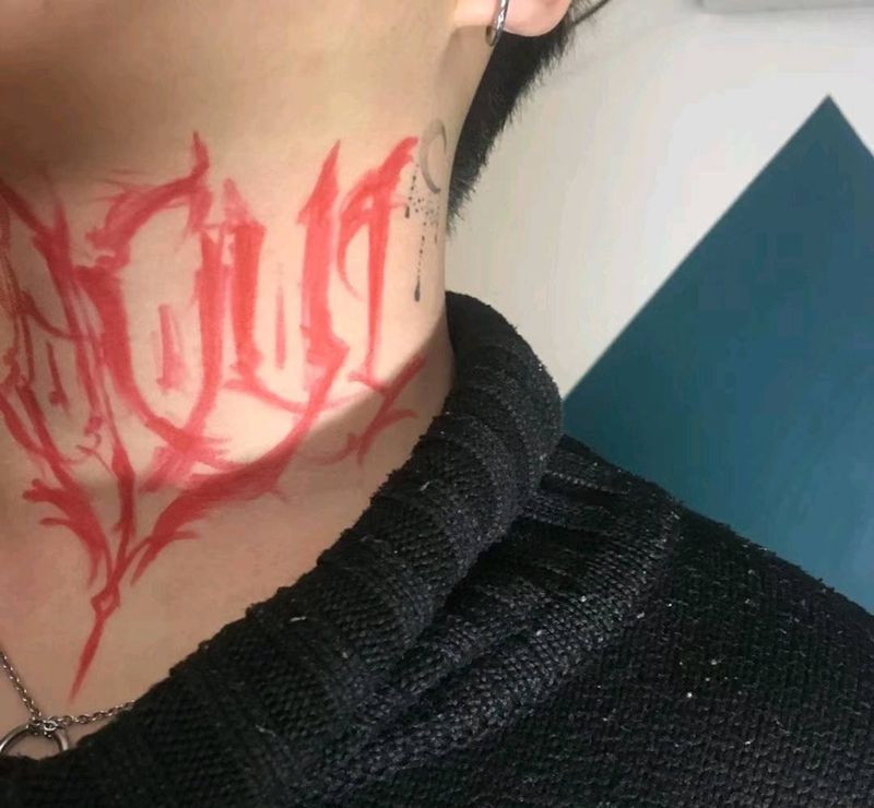 freehand.纹身图片_颈部纹身图案