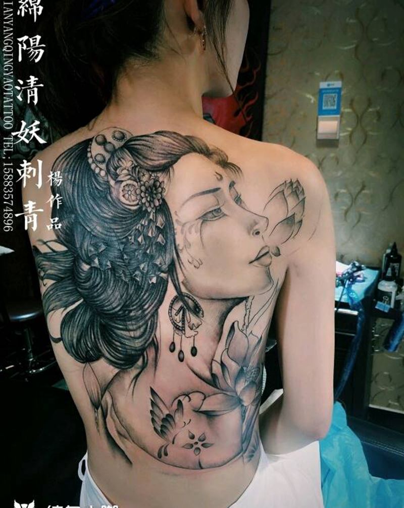 艺妓遮盖纹身，跟美女很配，终于纹身图片_颈部肩部背部传统肖像清新人物鬼神纹身图案