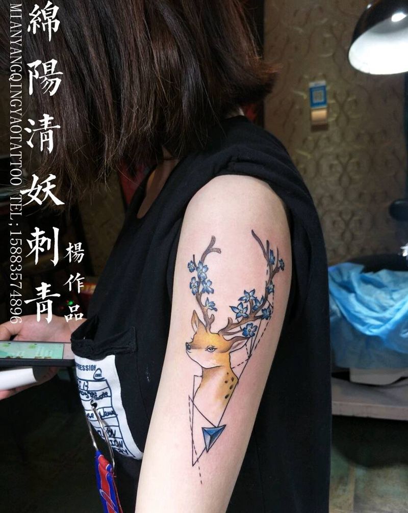 小清新梅花鹿来一个，再发点素材纹身图片_胸部腰部手臂脚部欧美肖像动物静物宗教情侣纹身图案