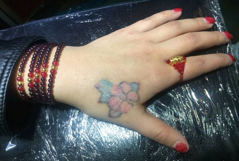 遮盖前遮盖后纹身图片_胸部背部手臂习俗清新国画几何鬼神成品纹身图案