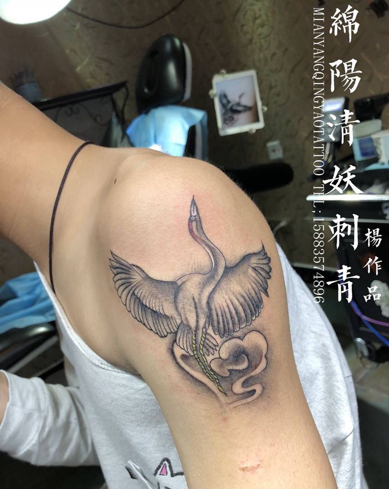 仙鹤纹身纹身图片_臀部肩部手臂字符传统人物动物欧美纹身图案