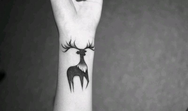 鹿纹身图片