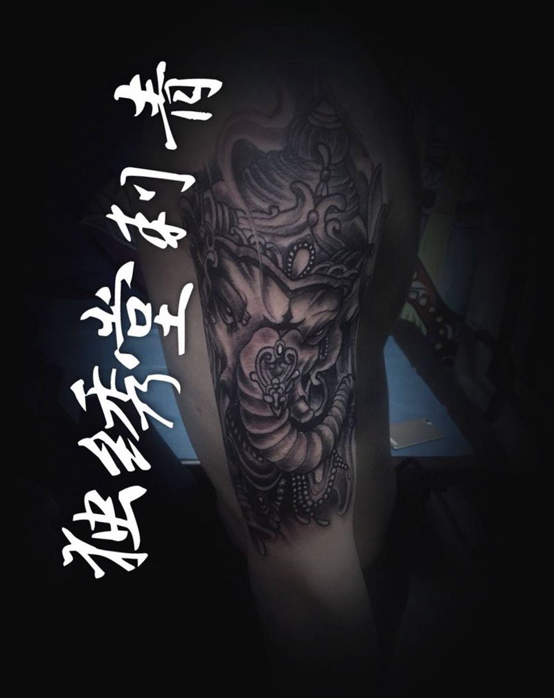 大臂象神纹身图片