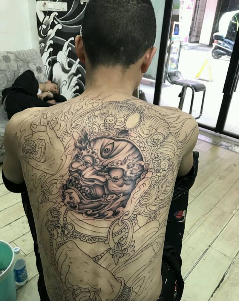 就做了走线加这点雾面纹身图片