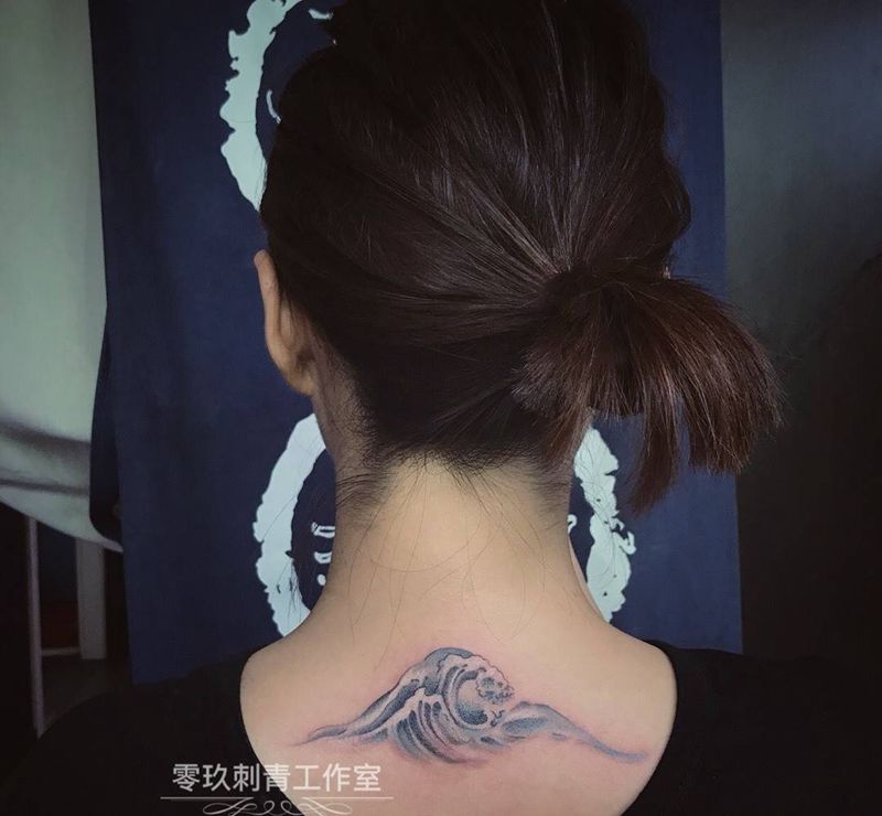 水浪纹身图片