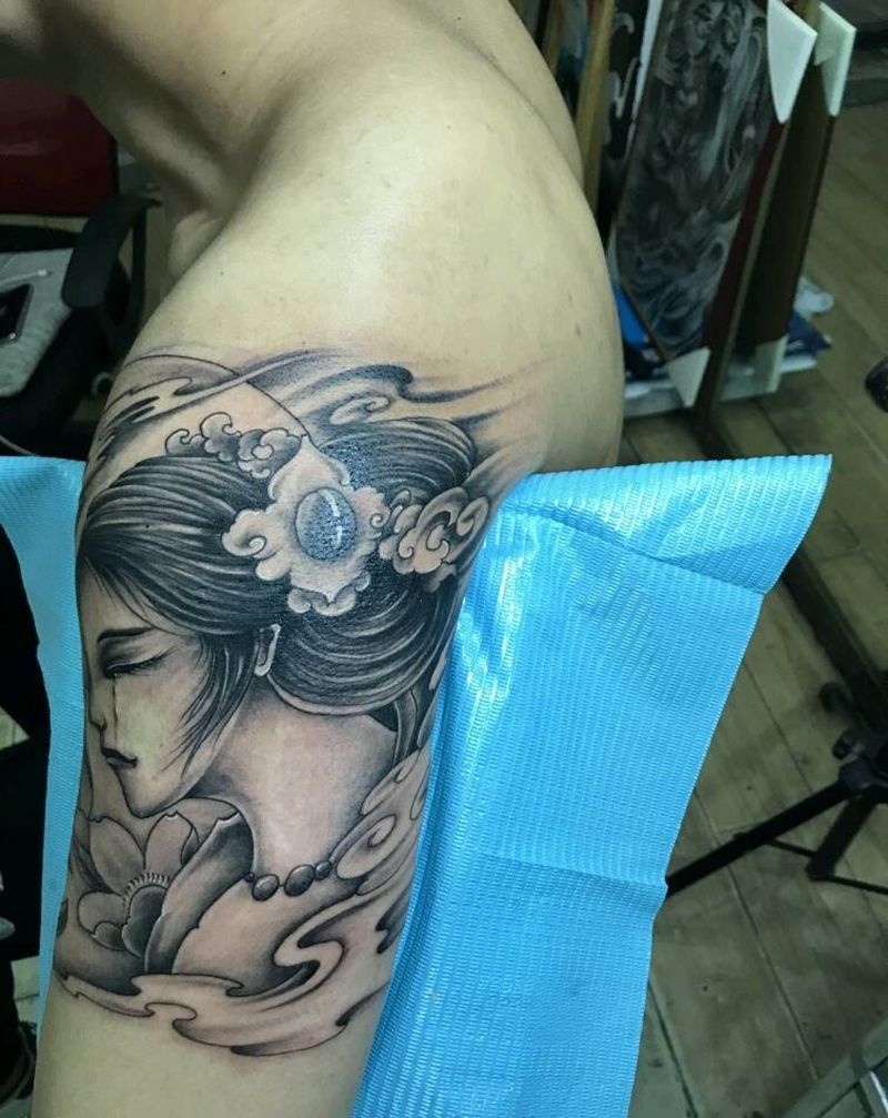 大臂艺妓完成纹身图片