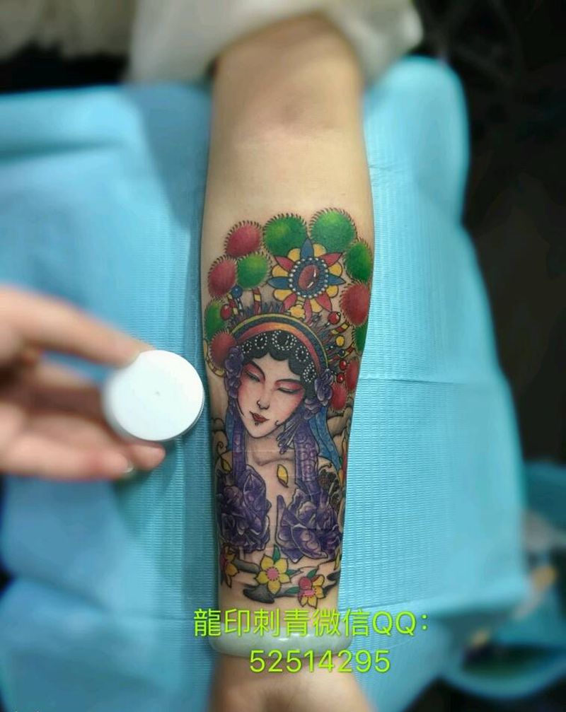 疤痕遮盖，还不想要太大纹身图片