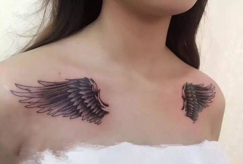 翅膀纹身图片