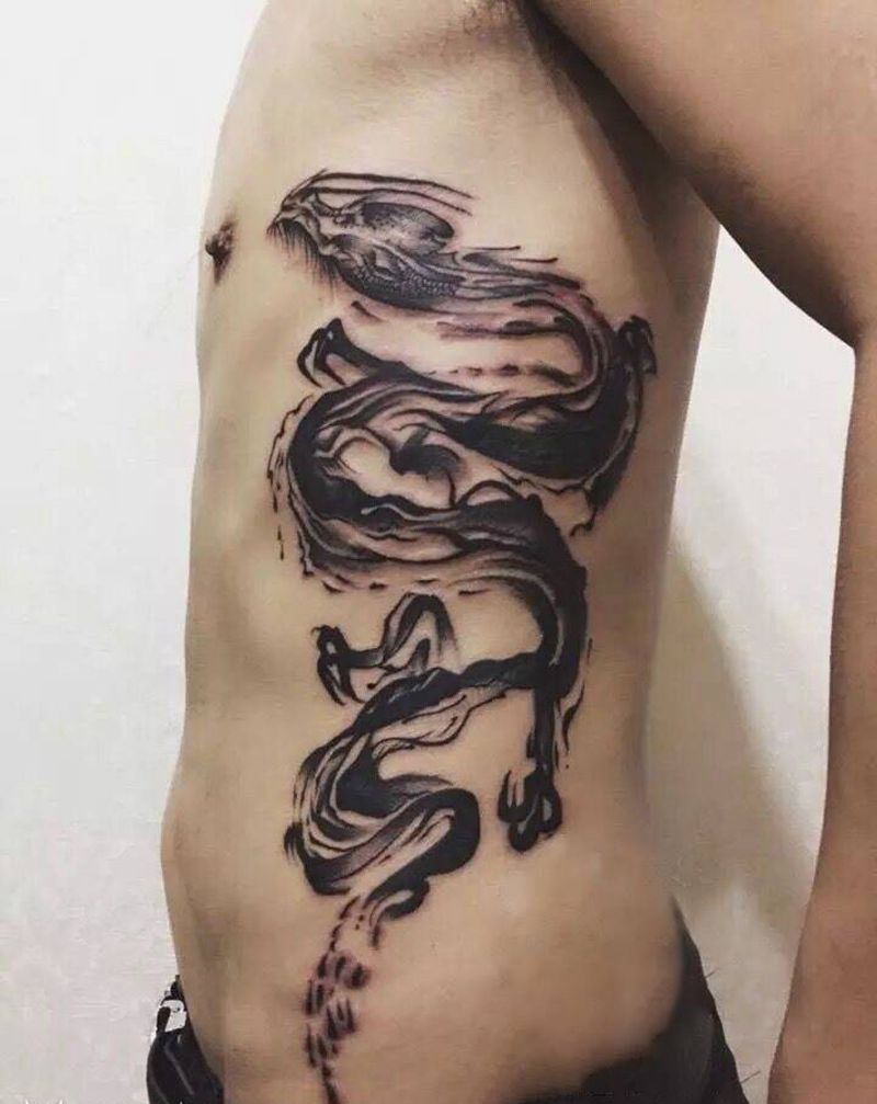 水墨 龙纹身图片