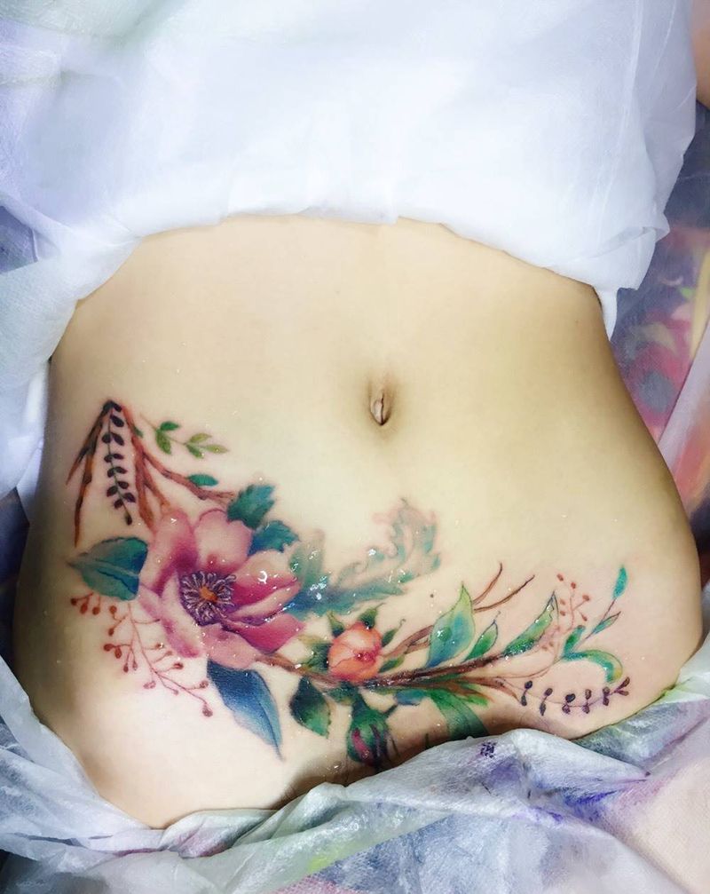 剖腹产疤痕遮盖纹身图片