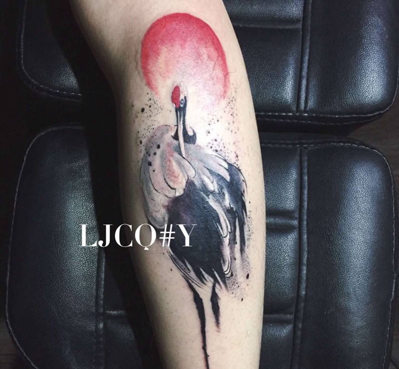 小腿仙鹤纹身图片