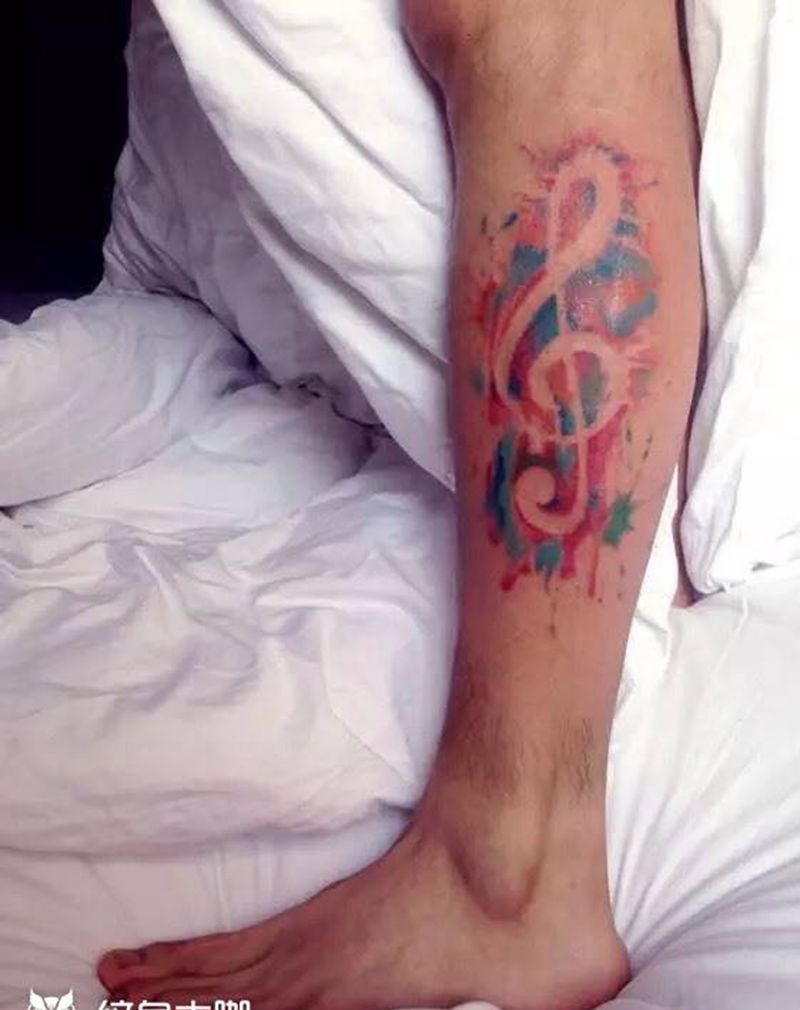 音符彩色纹身图片