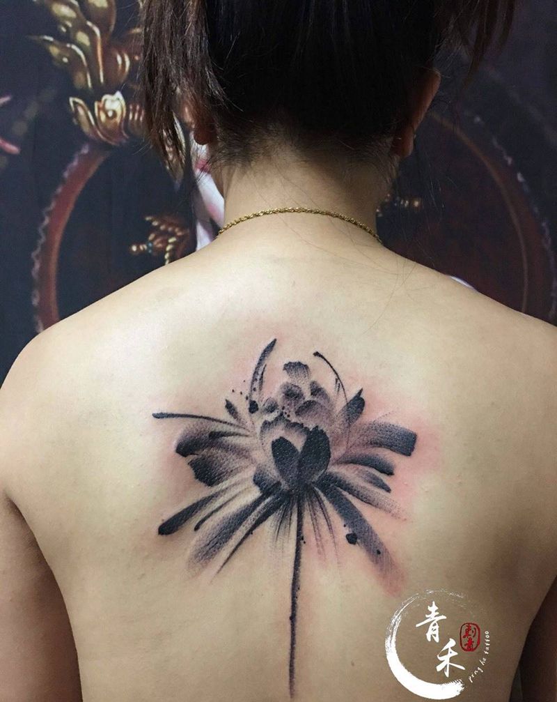 水墨荷花纹身图片