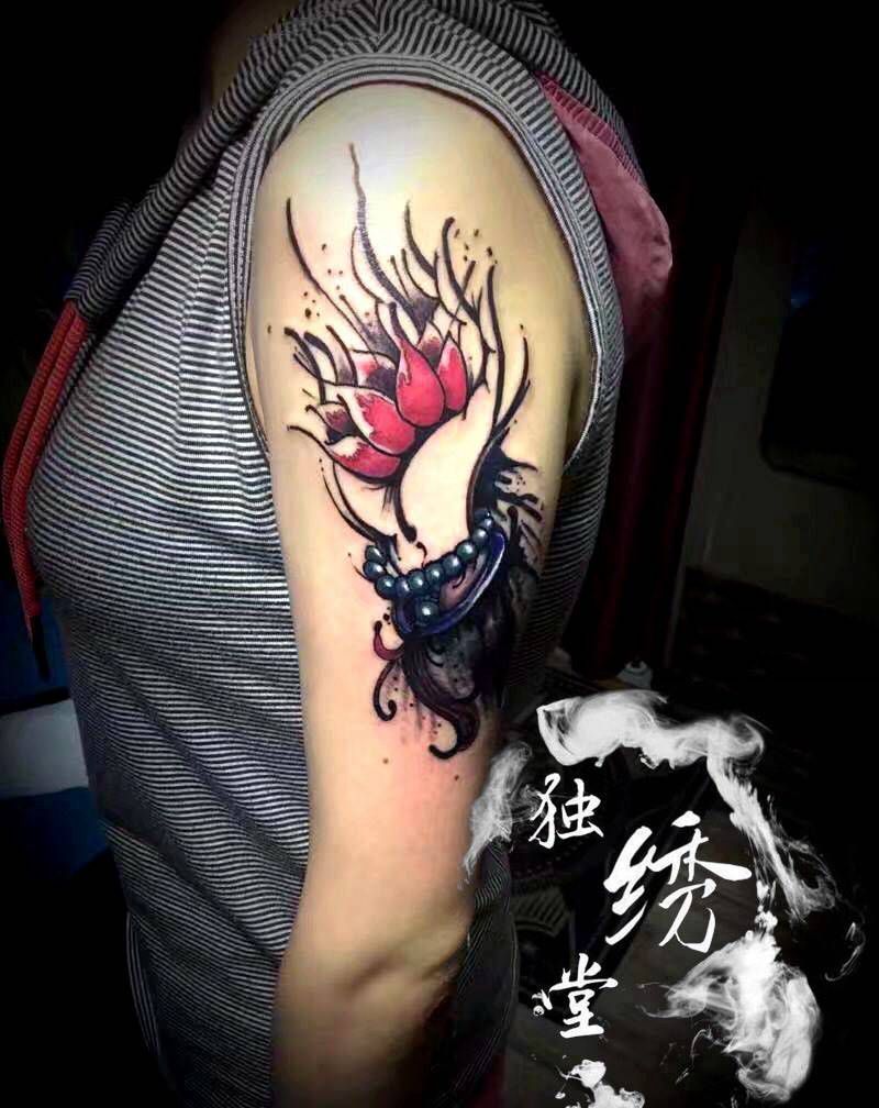 莲花佛手纹身图片