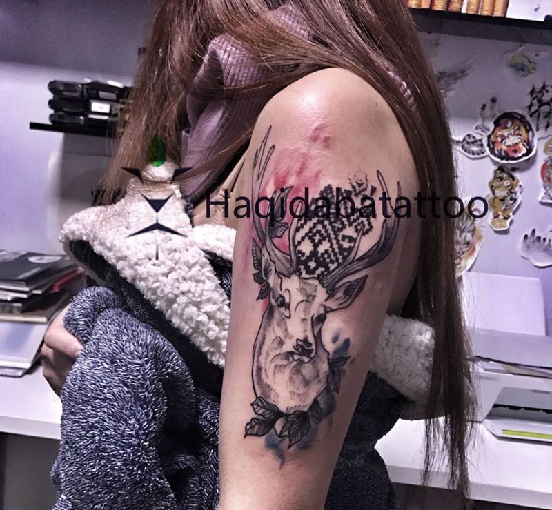 麋鹿麋鹿我迷了路纹身图片