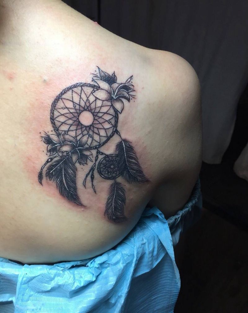 捕梦网纹身图片