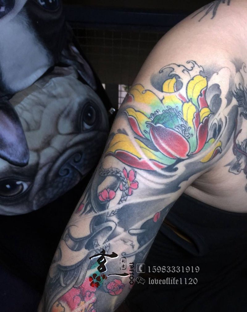 传统花臂纹身图片