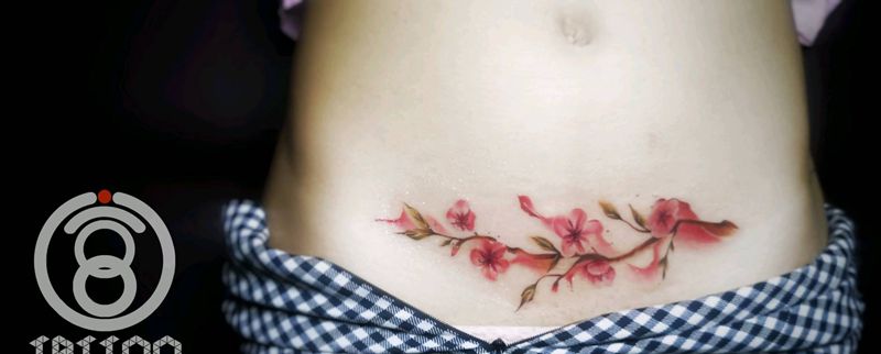 伤疤遮盖纹身图片_腹部新传统纹身图案