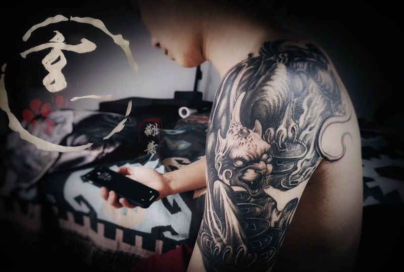 貔貅纹身图片_手臂纹身图案