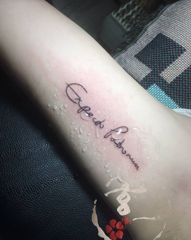 小图3枚纹身图片_手臂纹身图案