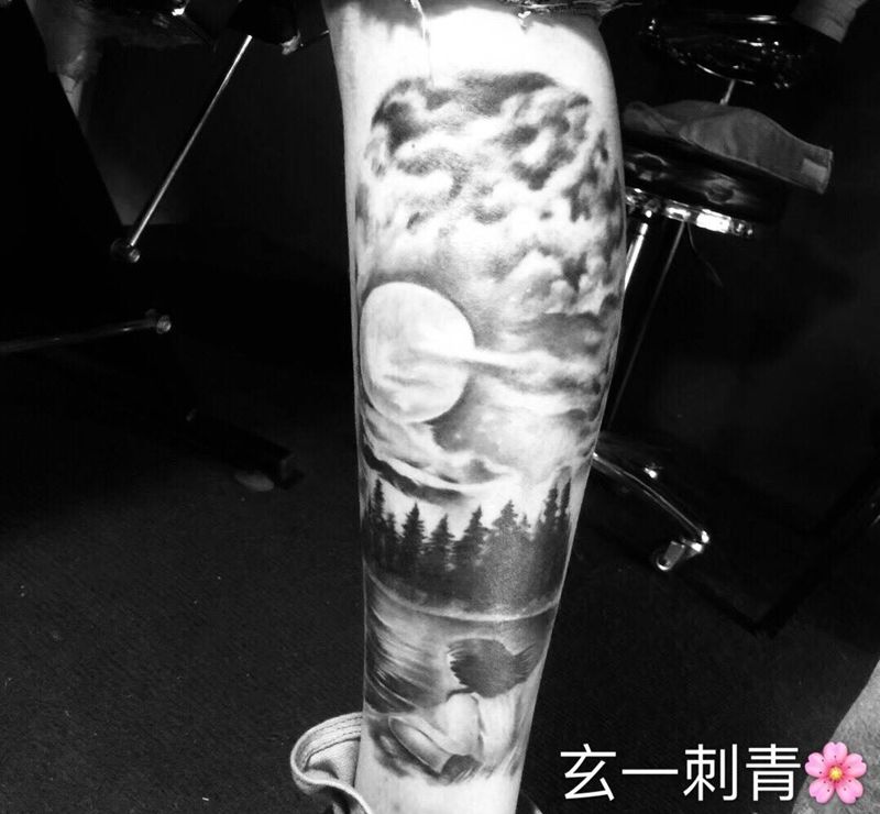 旧纹身拼接。纹身图片