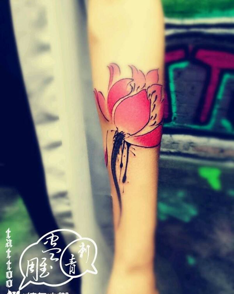 莲8纹身图片_手臂传统清新国画植物成品纹身图案