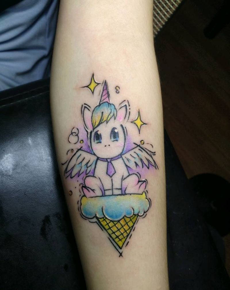 少女系纹身图片_手臂New School纹身图案