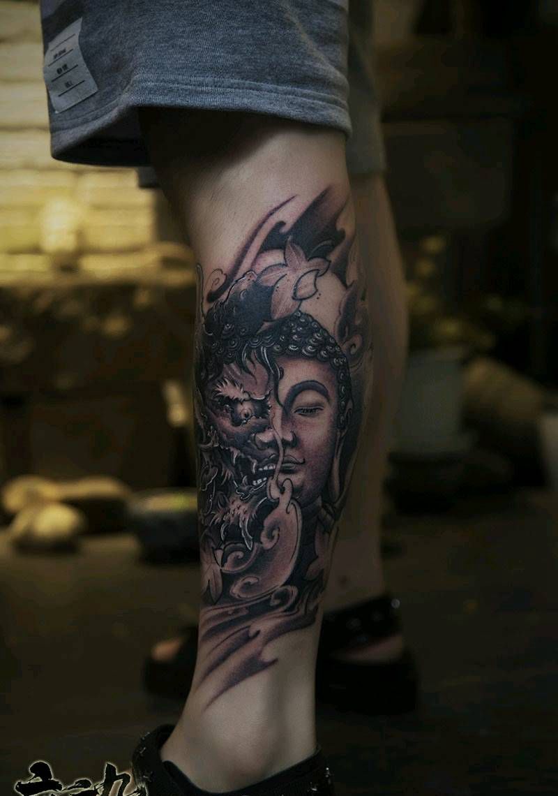 善恶只在一念之间纹身图片_腿部人物纹身图案