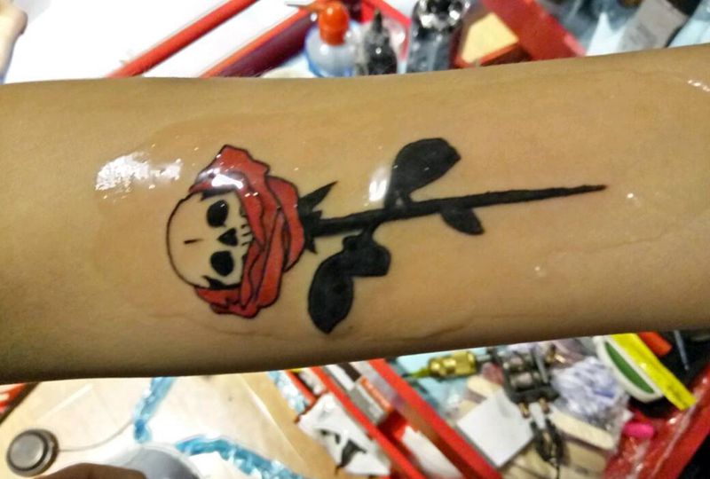 情侣玫瑰纹身图片