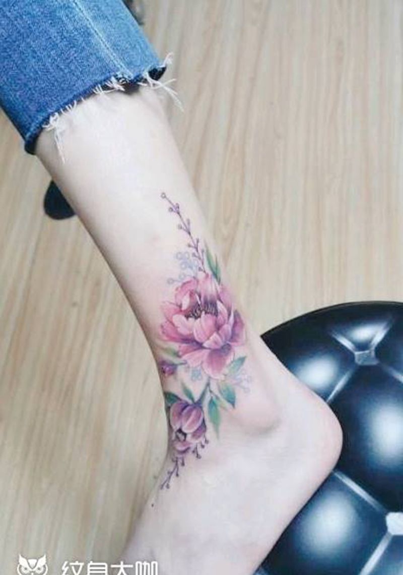 脚花纹身图片_脚部水彩纹身图案
