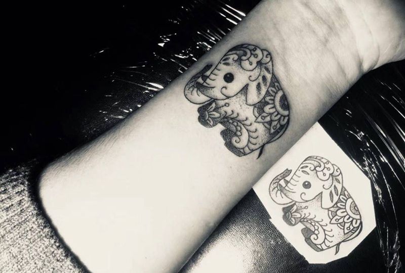 小象一枚纹身图片