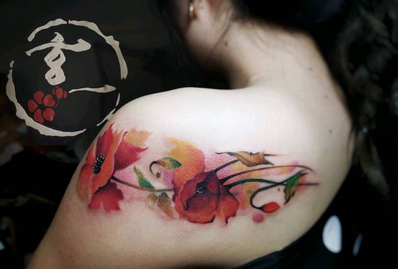 旧纹身遮盖纹身图片_背部新传统纹身图案