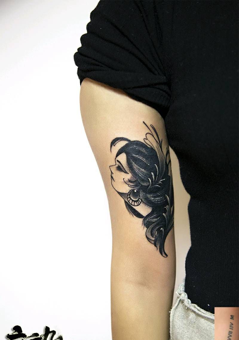 old school美女遮盖纹身图片_手臂欧美人物成品纹身图案