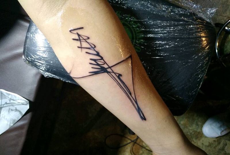 签名纹身图片_成品纹身图案