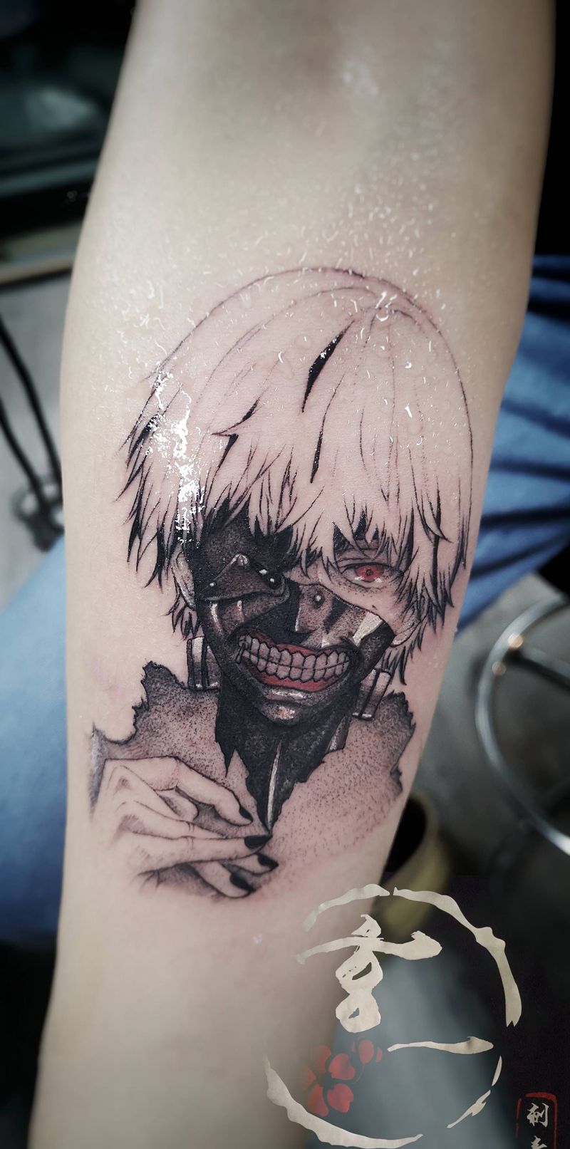 动漫风格纹身图片_手部点刺纹身图案