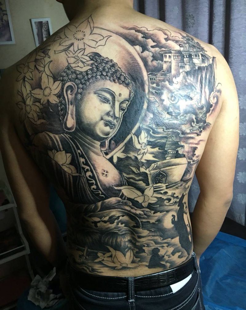 满背如来纹身图片