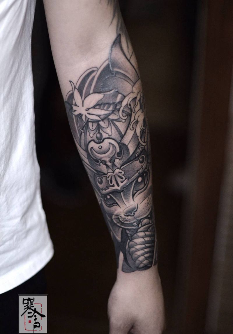 猫武士纹身图片_手臂新传统纹身图案
